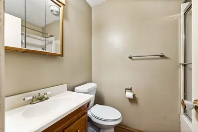 3826 Pendleton Court, Irving, TX 75062 - Photo 6