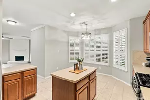 518 Briar Oaks Dr, Lake Dallas, TX 75065 - Photo 4