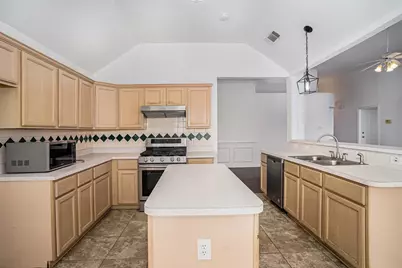 [Address not provided], Arlington, TX 76016 - Photo 8
