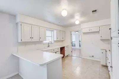 [Address not provided], Grapevine, TX 76051 - Photo 4