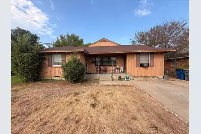 5725 Lazy River Drive, Dallas, TX 75241 - Photo 1