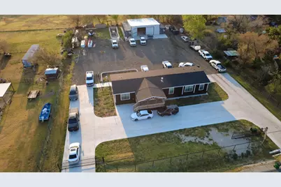 18061 Cindys Lane, Justin, TX 76247 - Photo 2