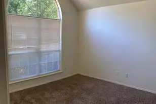 121 Canterbury St, Euless, TX 76039 - Photo 14