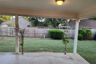 121 Canterbury St, Euless, TX 76039 - Photo 20