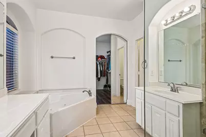6006 Shadywood Lane, Garland, TX 75043 - Photo 16