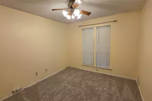 1821 Trowbridge St, Garland, TX 75044 - Photo 16