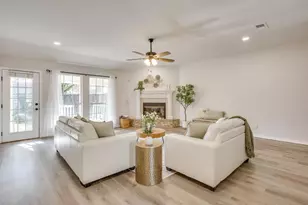 615 Rosewood Pl, Joshua, TX 76058 - Photo 6