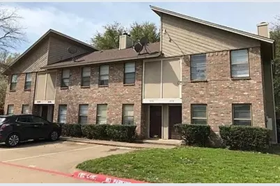 3072 W Sycamore Circle #3072, Euless, TX 76040 - Photo 1