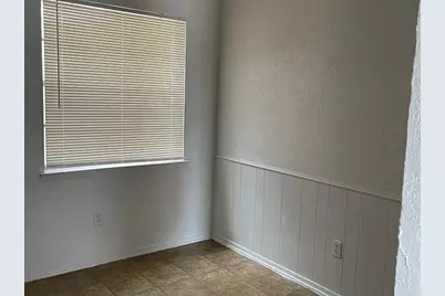 3072 W Sycamore Circle #3072, Euless, TX 76040 - Photo 8