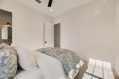 [Address not provided], Dallas, TX 75214 - Photo 14