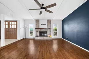 3812 Walnut Dr, Bedford, TX 76021 - Photo 8