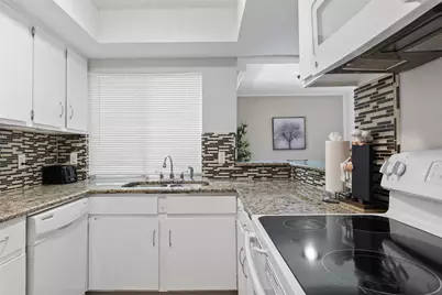 [Address not provided], Carrollton, TX 75006 - Photo 8