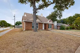 11820 Amberly Ln, Balch Springs, TX 75180 - Photo 8