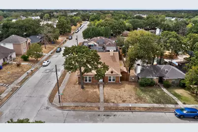 11820 Amberly Lane, Balch Springs, TX 75180 - Photo 2