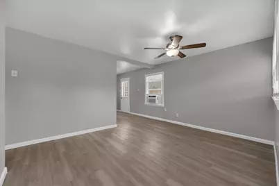 5528 Rickenbacker Place, Fort Worth, TX 76112 - Photo 8