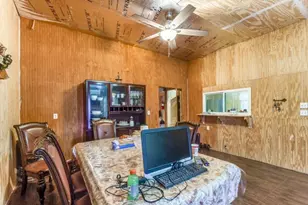 1619 Co Rd 7711, Devine, TX 78016 - Photo 14