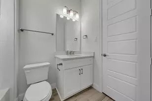 1802 Southpointe Xing, Mansfield, TX 76063 - Photo 20