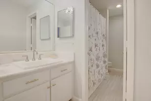 6840 E NW Hwy, Dallas, TX 75231 - Photo 30