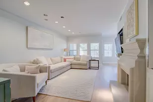 6840 E NW Hwy, Dallas, TX 75231 - Photo 14