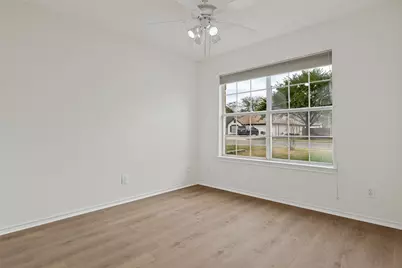 411 Meadow Lane, Aubrey, TX 76227 - Photo 10