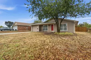1416 N Rusk St, Weatherford, TX 76086 - Photo 2