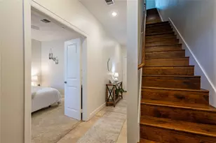 3210 Carlisle St, Dallas, TX 75204 - Photo 2