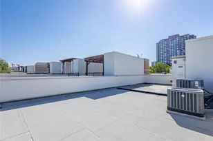 3210 Carlisle St, Dallas, TX 75204 - Photo 32