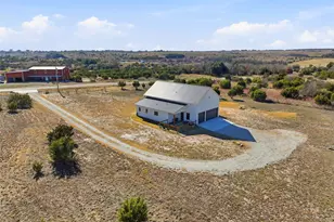 601 Hollow Dr, Lipan, TX 76462 - Photo 28
