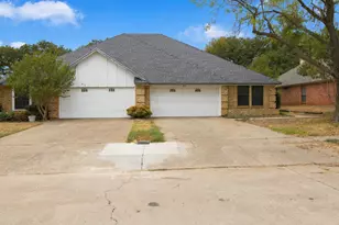 317 Moore Creek Rd, Hurst, TX 76053 - Photo 1