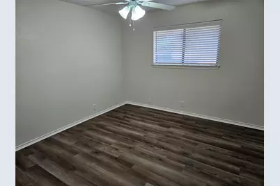 218 Buffalo Creek Drive, Waxahachie, TX 75165 - Photo 18