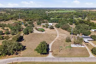 664 Co Rd 4756, Boyd, TX 76023 - Photo 34