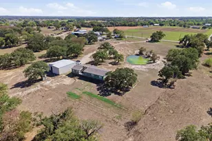 664 Co Rd 4756, Boyd, TX 76023 - Photo 2