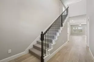 525 Blanton St, McKinney, TX 75069 - Photo 2