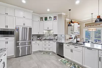 6401 Hampton Court, The Colony, TX 75056 - Photo 12