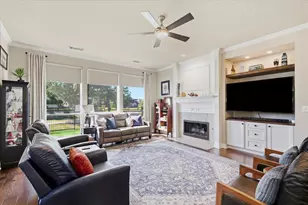 6401 Hampton Ct, The Colony, TX 75056 - Photo 8