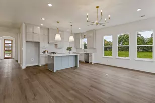 916 Triple Crown Ct, Willow Park, TX 76087 - Photo 4