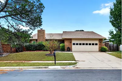 3812 Walnut Drive, Bedford, TX 76021 - Photo 2