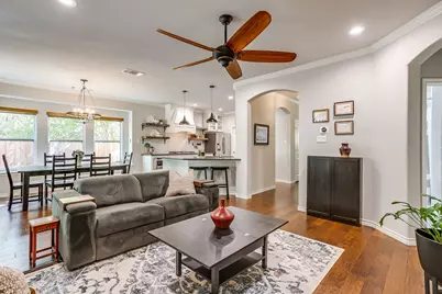 2417 Ryan Avenue, Fort Worth, TX 76110 - Photo 8