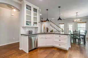 2417 Ryan Ave, Fort Worth, TX 76110 - Photo 12
