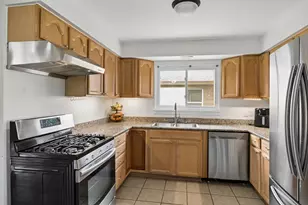 1216 Bluebird Ln, Garland, TX 75042 - Photo 6