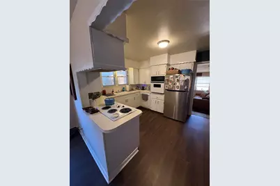 1911 Ferndale Avenue, Dallas, TX 75224 - Photo 2