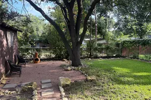 1911 Ferndale Ave, Dallas, TX 75224 - Photo 18