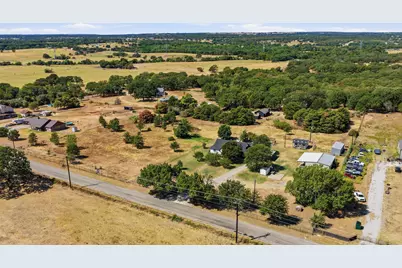 1870 Ross Lane #1, Springtown, TX 76082 - Photo 34