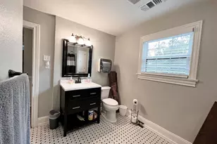 434 S Vine Ave, Tyler, TX 75702 - Photo 8