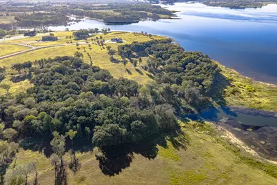 360 Lakewood Lane, Honey Grove, TX 75446 - Photo 12