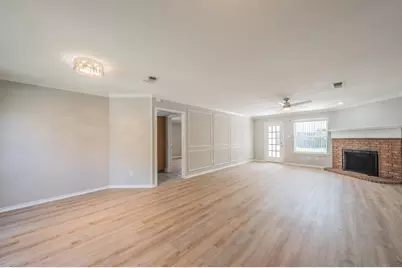 5029 Barberry Drive, Fort Worth, TX 76133 - Photo 2