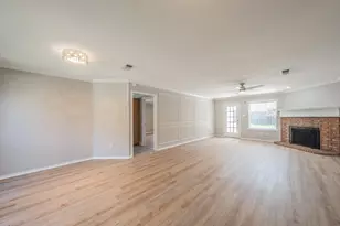 5029 Barberry Dr, Fort Worth, TX 76133 - Photo 2