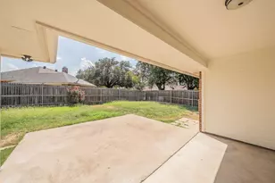 5029 Barberry Dr, Fort Worth, TX 76133 - Photo 36