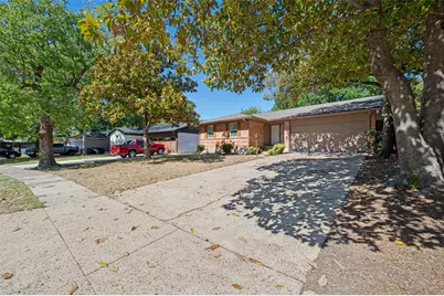8819 Graywood Drive, Dallas, TX 75243 - Photo 2