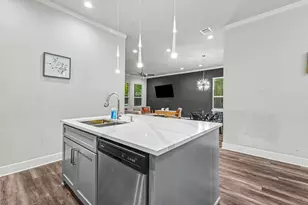 1435 Strickland St, Dallas, TX 75216 - Photo 14